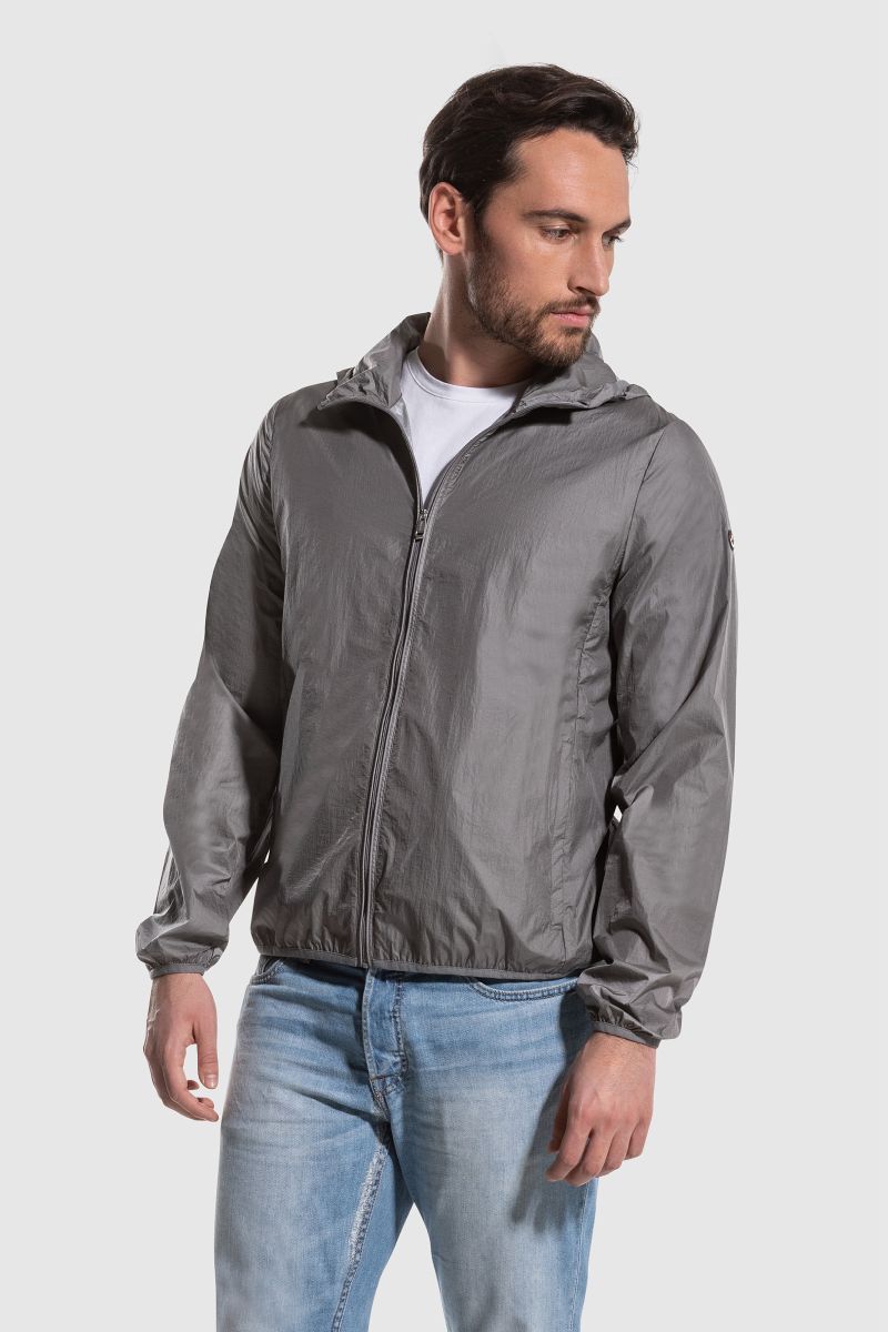 cab01149_9919_0013_lightrain_indossato-uomo_5