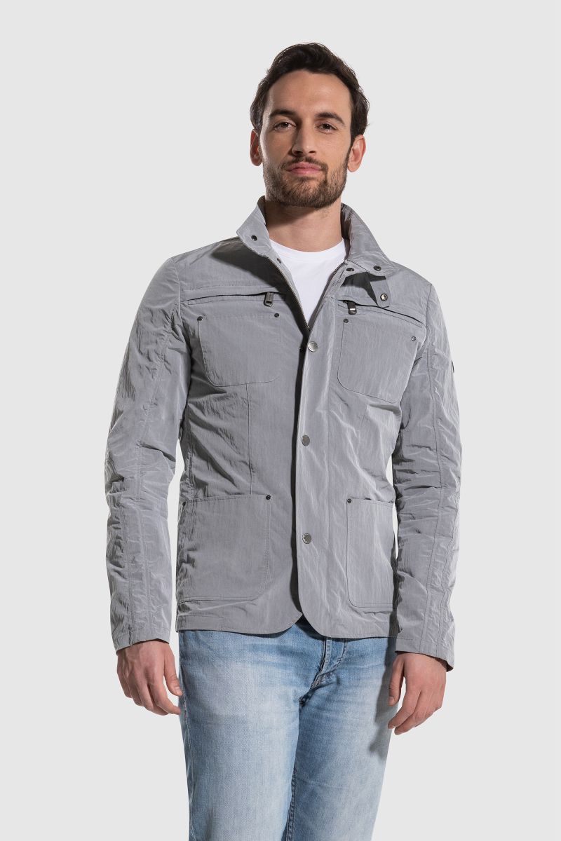 cab0121_9921_0013_dagan_indossato