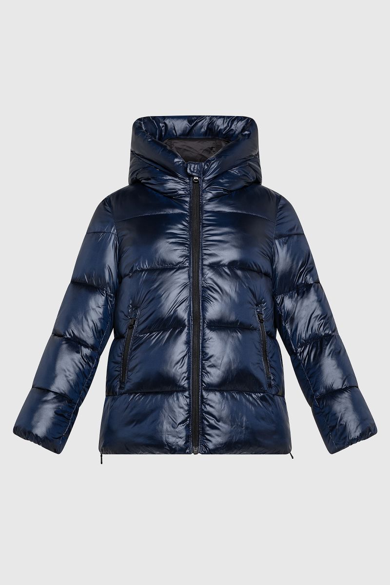 cag01338_8001_0390_holly-g_front_6